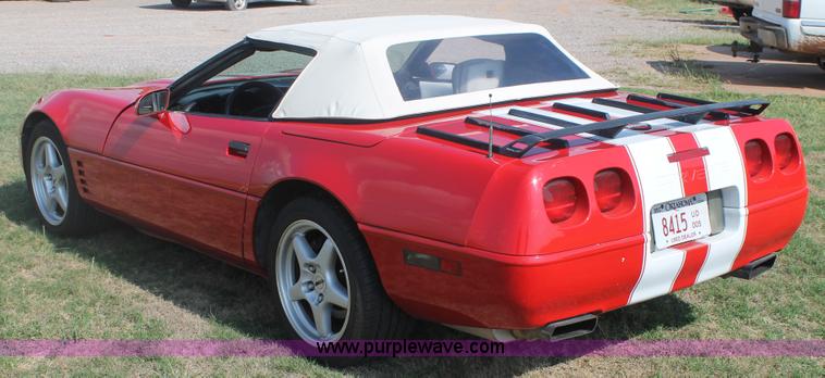 image for item H1717 1992 Chevrolet Corvette convertible