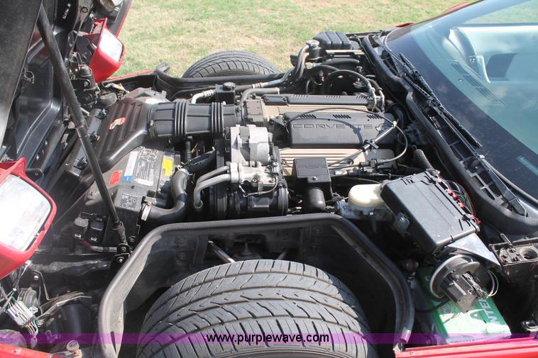 image for item H1717 1992 Chevrolet Corvette convertible