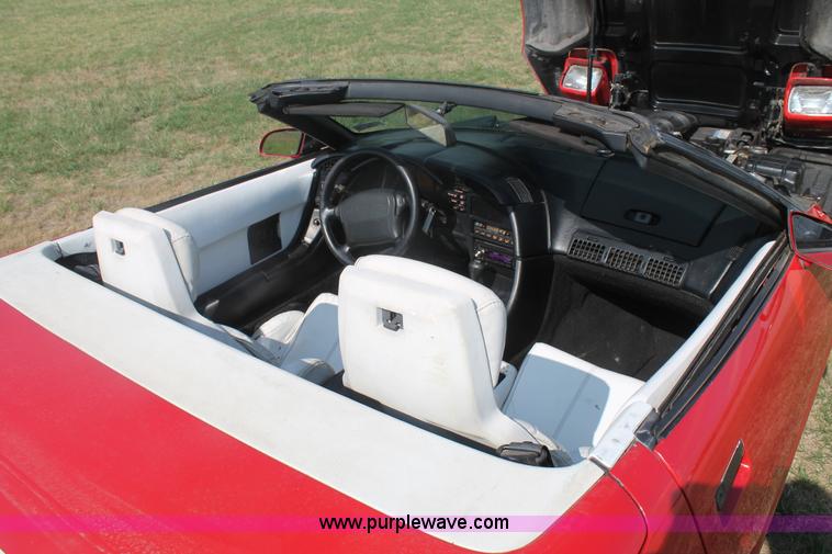 image for item H1717 1992 Chevrolet Corvette convertible