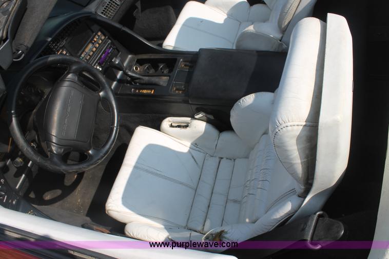 image for item H1717 1992 Chevrolet Corvette convertible