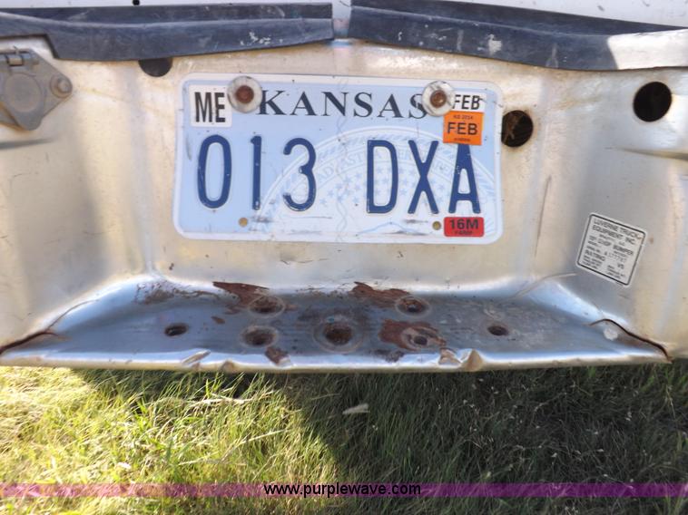 image for item H9090 1997 Ford F250 HD pickup truck