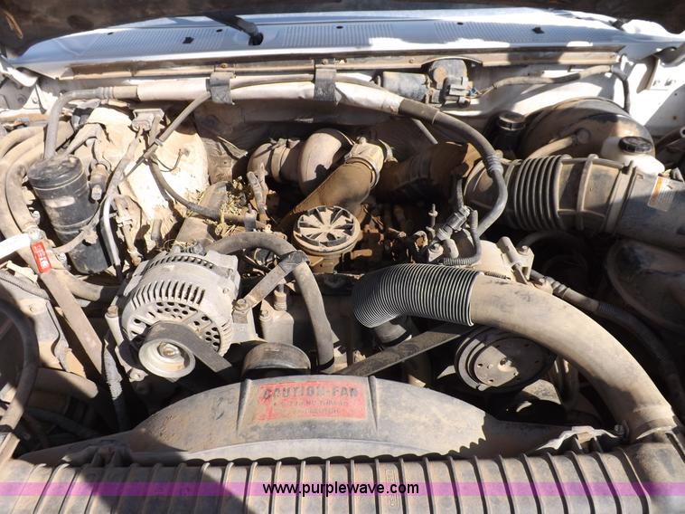 image for item H9090 1997 Ford F250 HD pickup truck