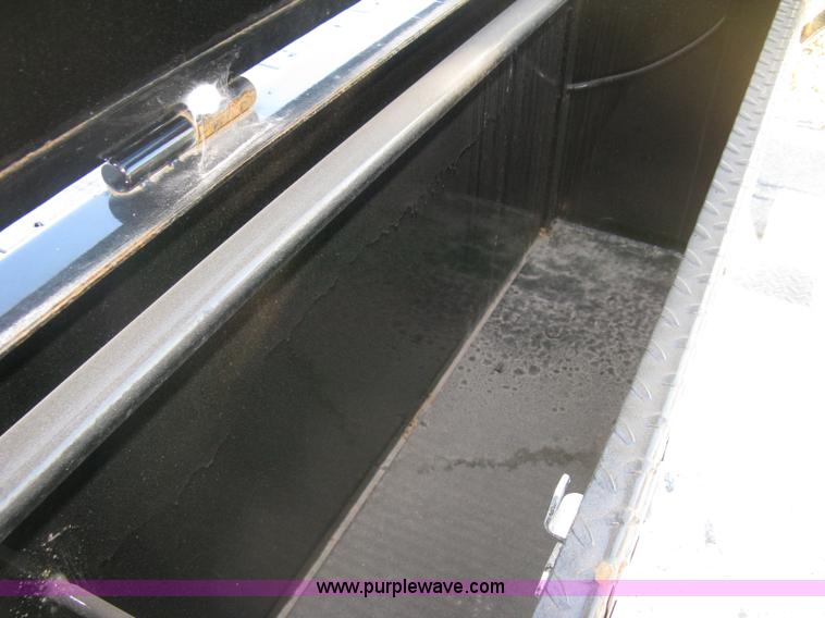 image for item H9488 2014 Maxey gooseneck flatbed trailer