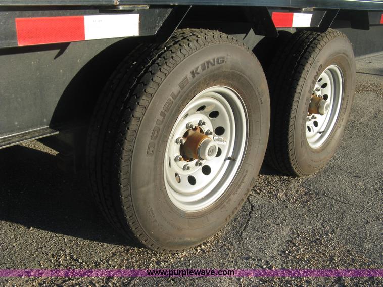 image for item H9488 2014 Maxey gooseneck flatbed trailer