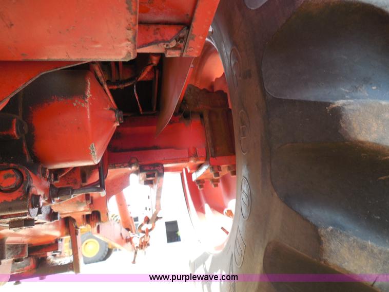 image for item I3310 1985 Case IH 1685 tractor