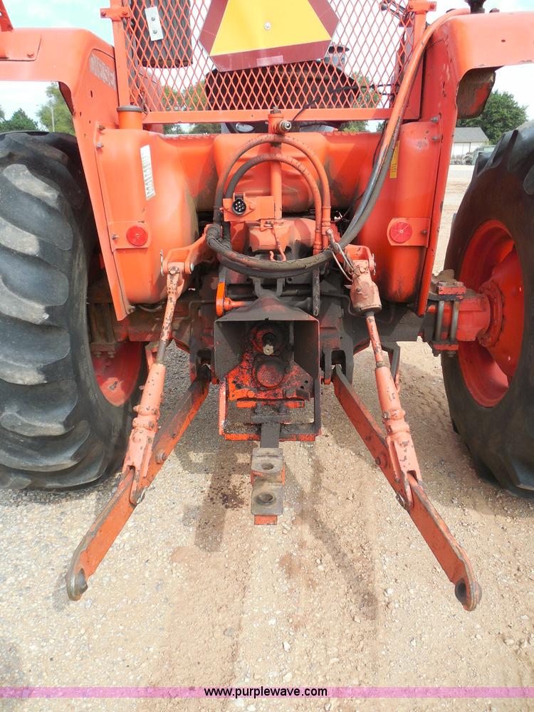 image for item I3310 1985 Case IH 1685 tractor