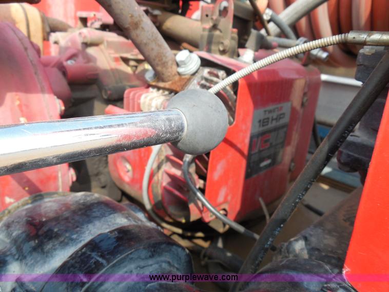 image for item I3311 1988 Chevrolet Silverado 1500 flatbed pickup truck