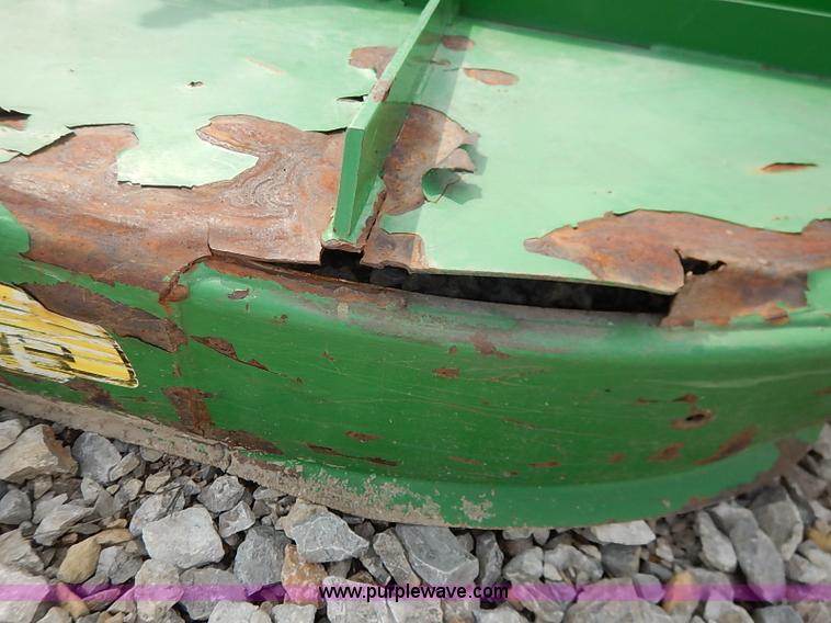 image for item I5393 John Deere LX6 6' rotary mower