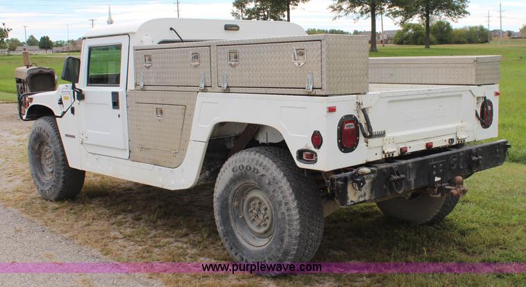 image for item I5786 1995 Am General Hummer Recruit