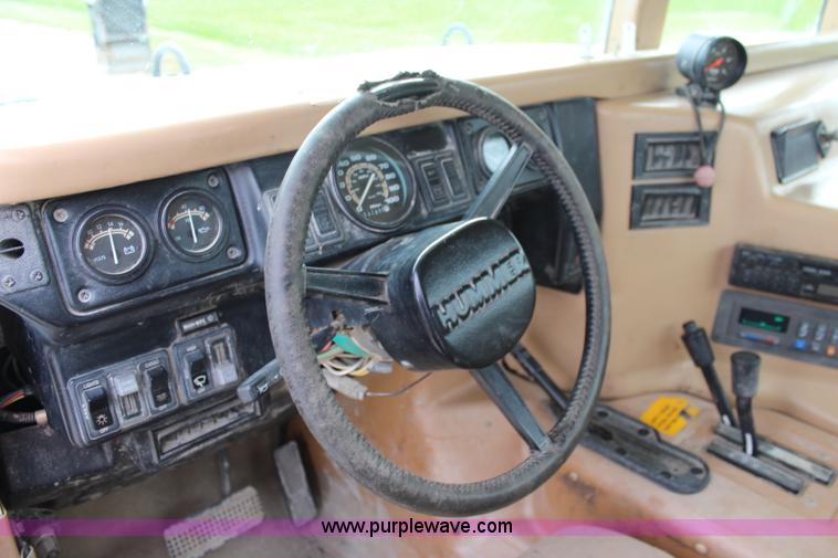 image for item I5786 1995 Am General Hummer Recruit