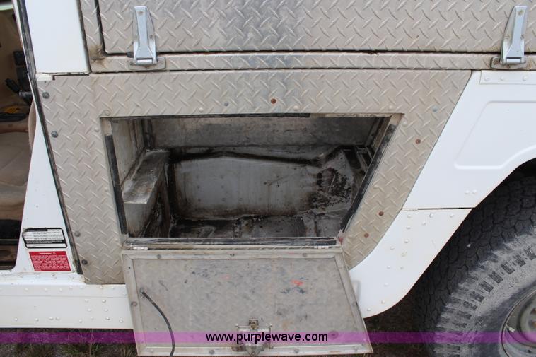 image for item I5786 1995 Am General Hummer Recruit