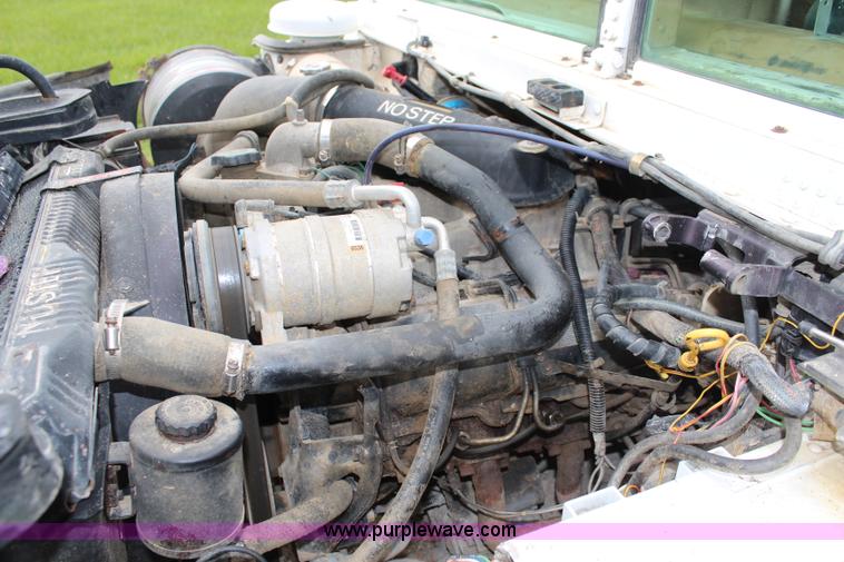 image for item I5786 1995 Am General Hummer Recruit