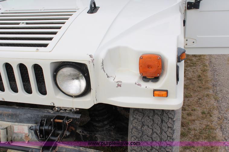 image for item I5786 1995 Am General Hummer Recruit