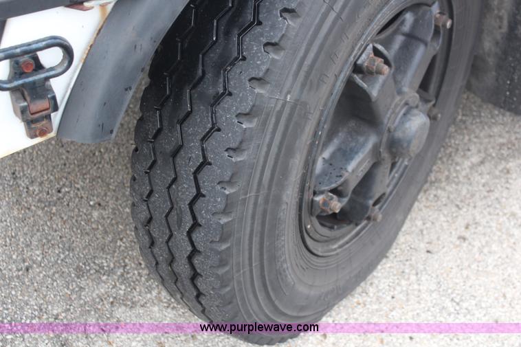 image for item I5857 1985 GMC P6 Amtran bus