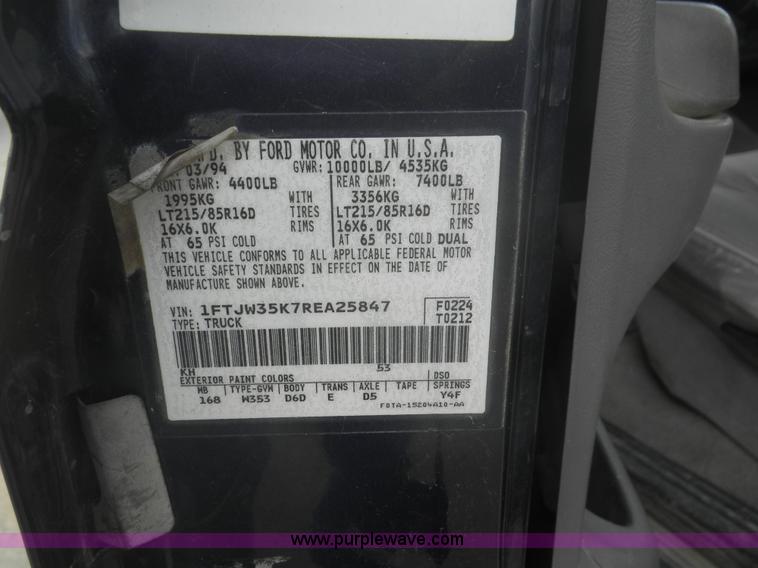 image for item I5871 1994 Ford F350 XL Crew Cab pickup truck