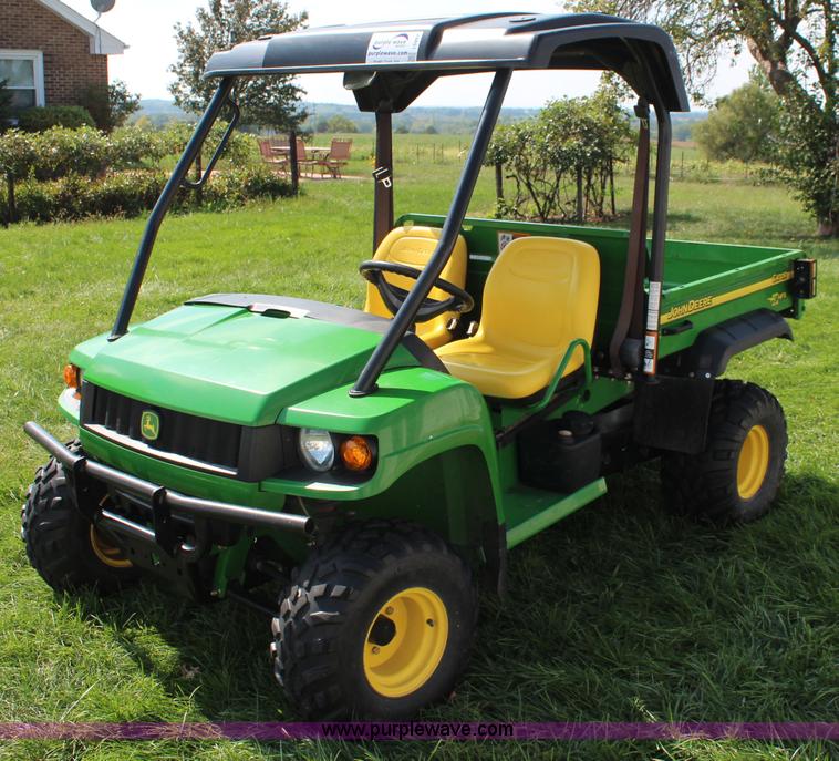 image for item I5997 2006 John Deere HPX gator