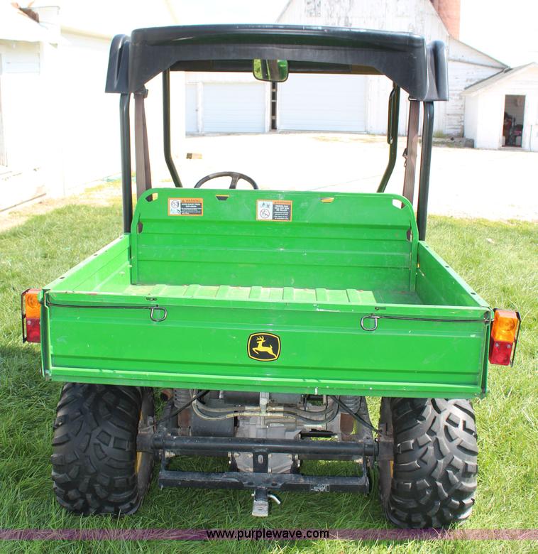 image for item I5997 2006 John Deere HPX gator