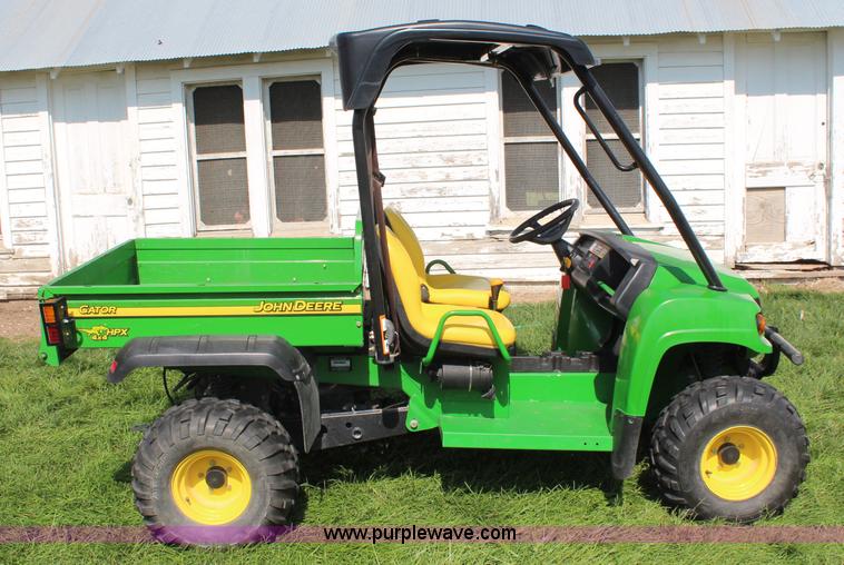 image for item I5997 2006 John Deere HPX gator