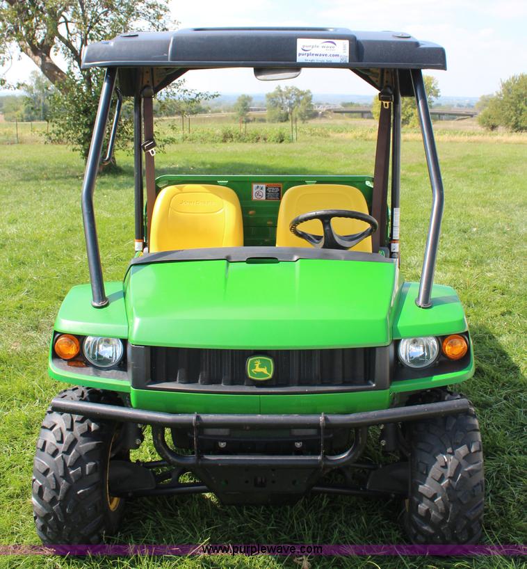image for item I5997 2006 John Deere HPX gator