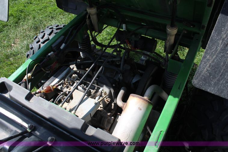 image for item I5997 2006 John Deere HPX gator