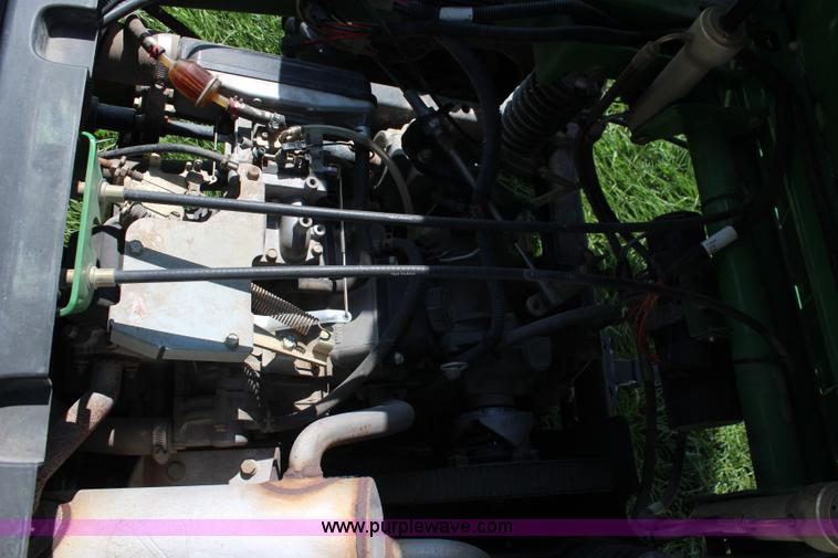 image for item I5997 2006 John Deere HPX gator