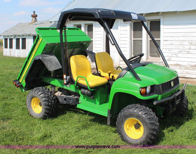image for item I5997 2006 John Deere HPX gator