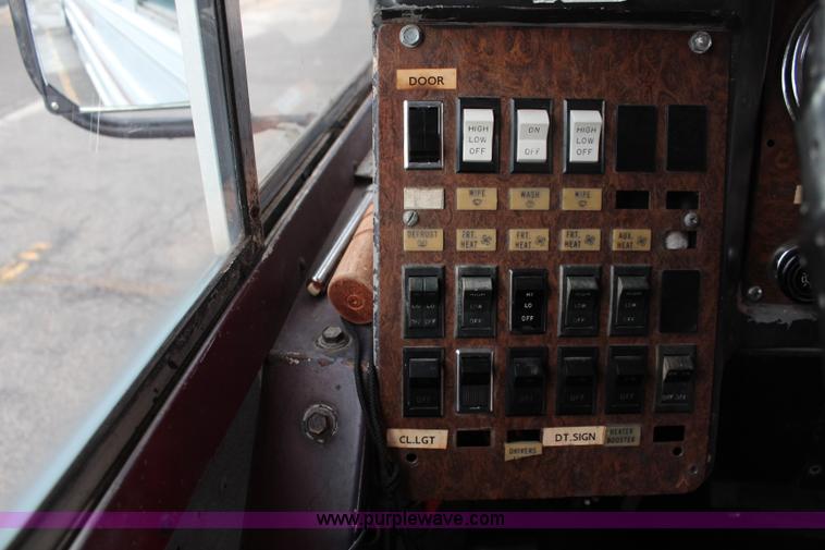 image for item I6000 1989 GMC P6 Amtran bus