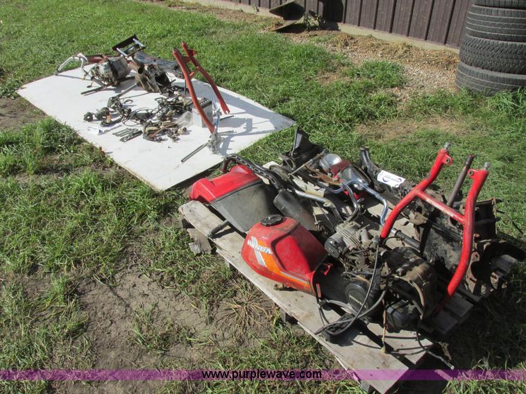 image for item I6015 Assorted Honda ATV parts