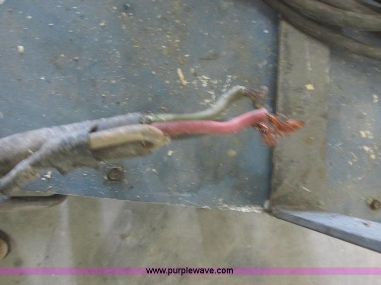 image for item I6020 Miller Dialarc 250 AC/DC arc welder