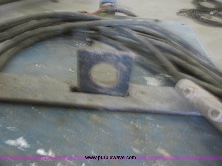 image for item I6020 Miller Dialarc 250 AC/DC arc welder