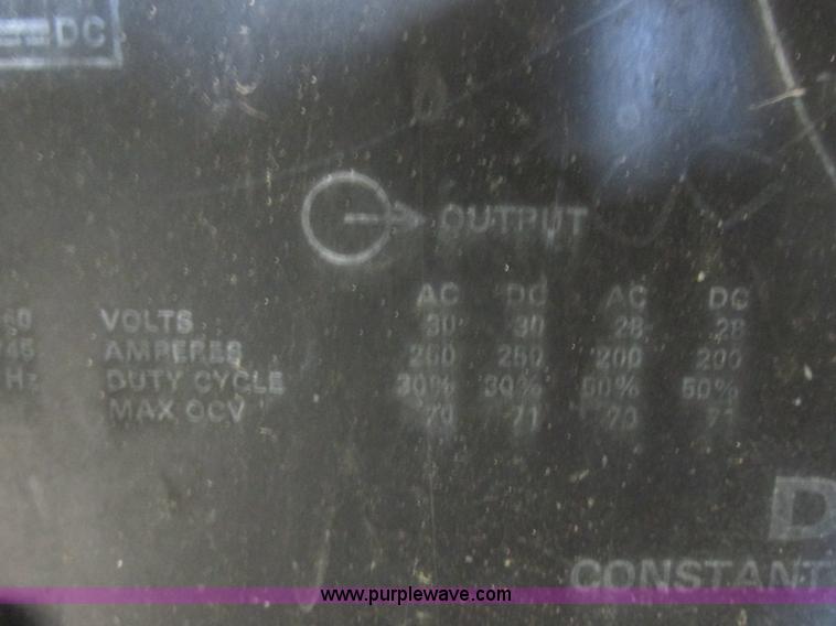 image for item I6020 Miller Dialarc 250 AC/DC arc welder