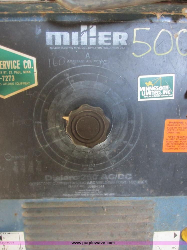 image for item I6020 Miller Dialarc 250 AC/DC arc welder