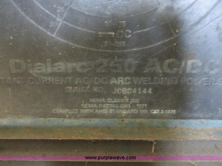 image for item I6020 Miller Dialarc 250 AC/DC arc welder