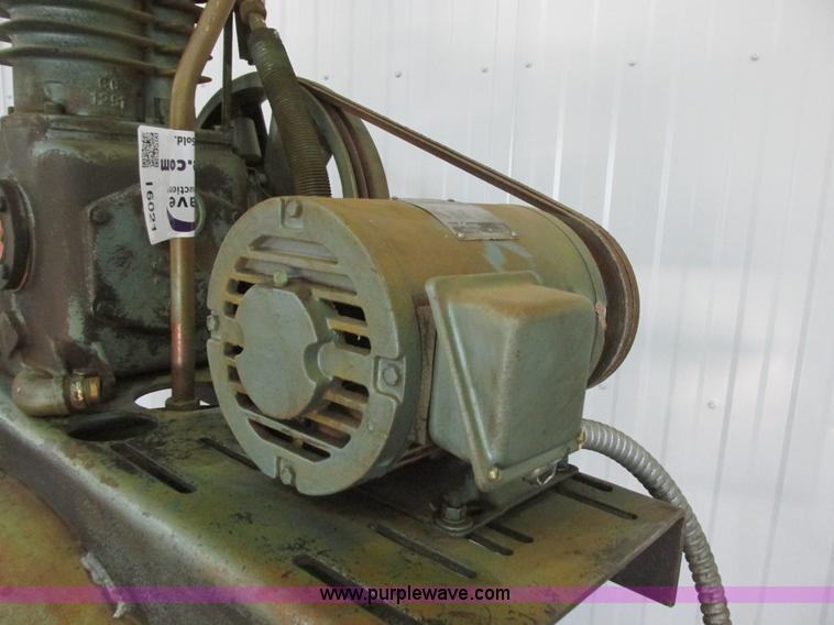 image for item I6021 Curtis 00969A air compressor