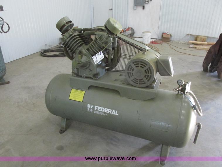 image for item I6022 Federal air compressor