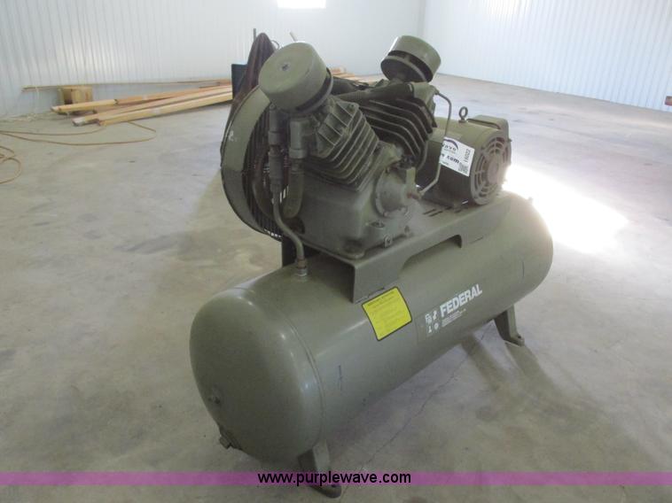 image for item I6022 Federal air compressor