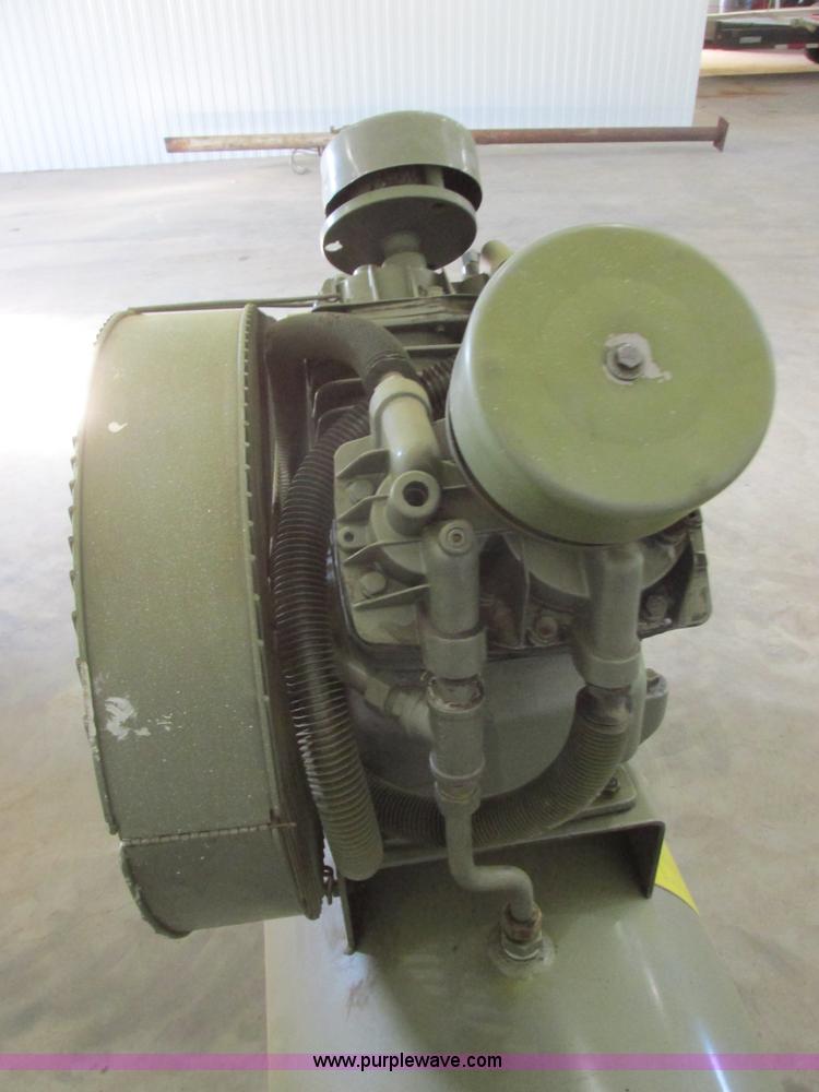 image for item I6022 Federal air compressor