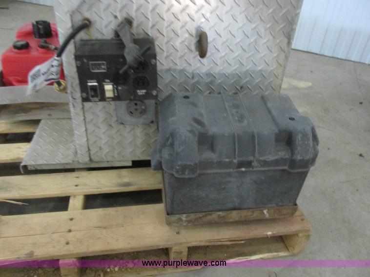 image for item I6023 Onan 40BFA-1R/23000C generator