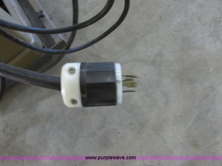 image for item I6025 Powermatic 66 table saw