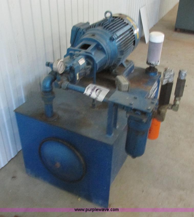 image for item I6026 Hydraulic high power pump