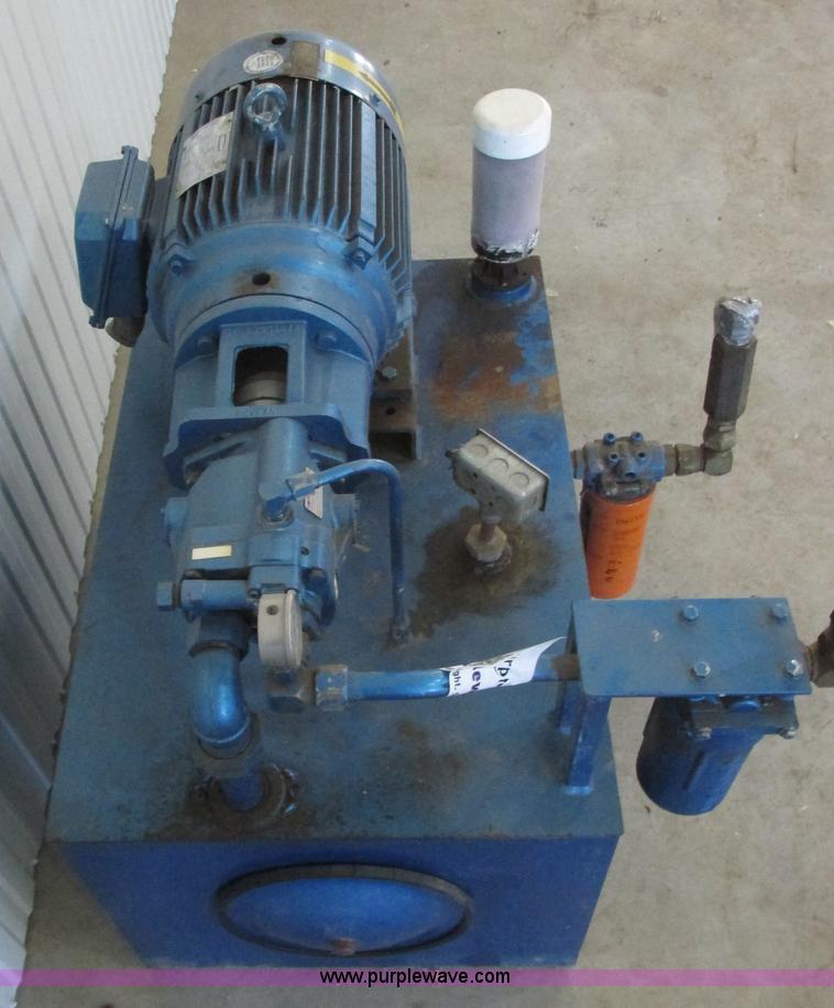 image for item I6026 Hydraulic high power pump
