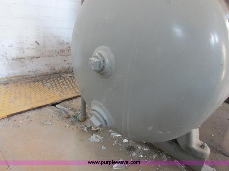 image for item I6188 Ingersoll Rand 250 air compressor