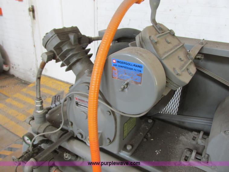 image for item I6188 Ingersoll Rand 250 air compressor