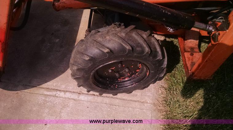 image for item I6471 Kubota B6100 HFWA tractor