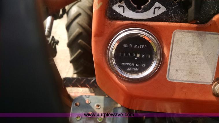 image for item I6471 Kubota B6100 HFWA tractor