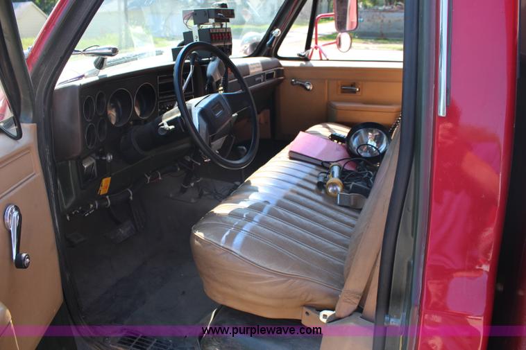 image for item J2170 1985 Chevrolet Custom Deluxe 30 pickup truck