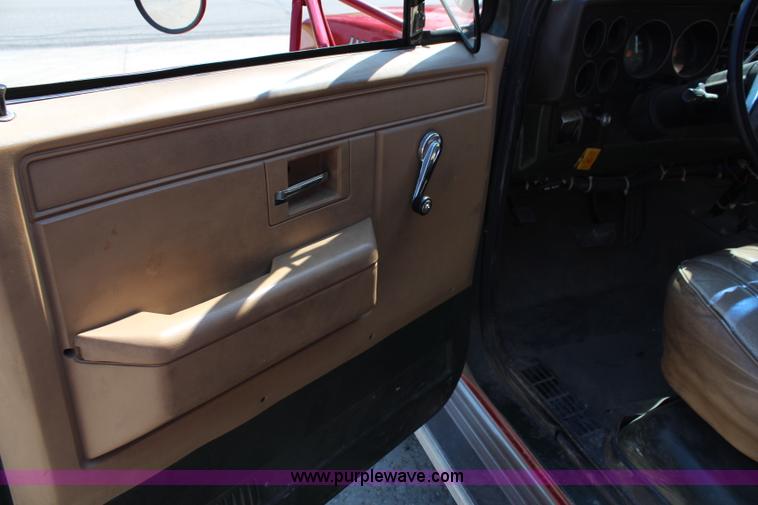 image for item J2170 1985 Chevrolet Custom Deluxe 30 pickup truck