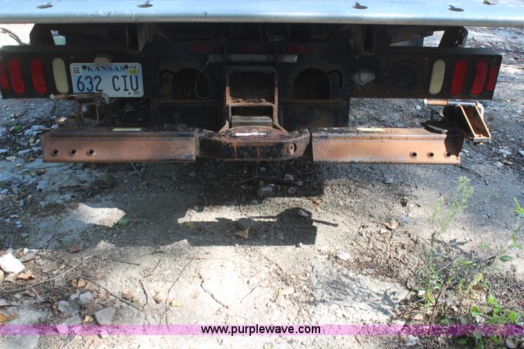 image for item J2189 1996 Chevrolet 3500 rollback truck