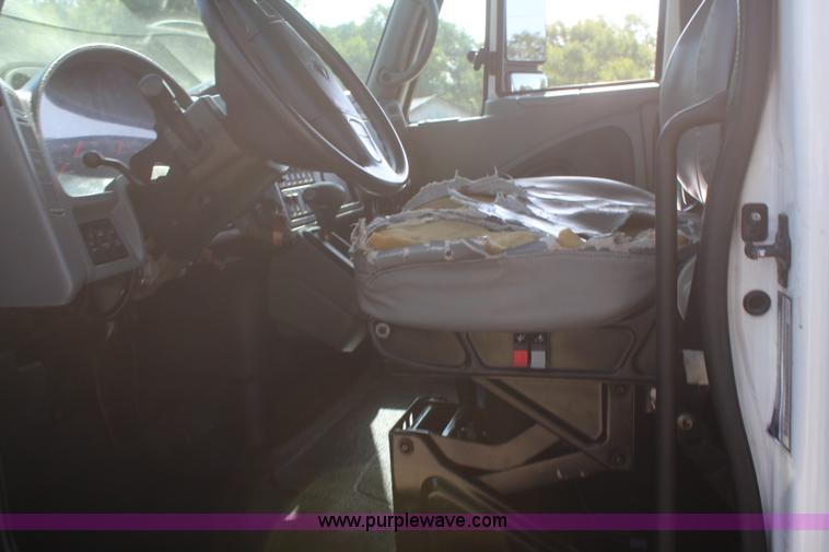 image for item J2244 2004 International DuraStar 4300 rollback truck