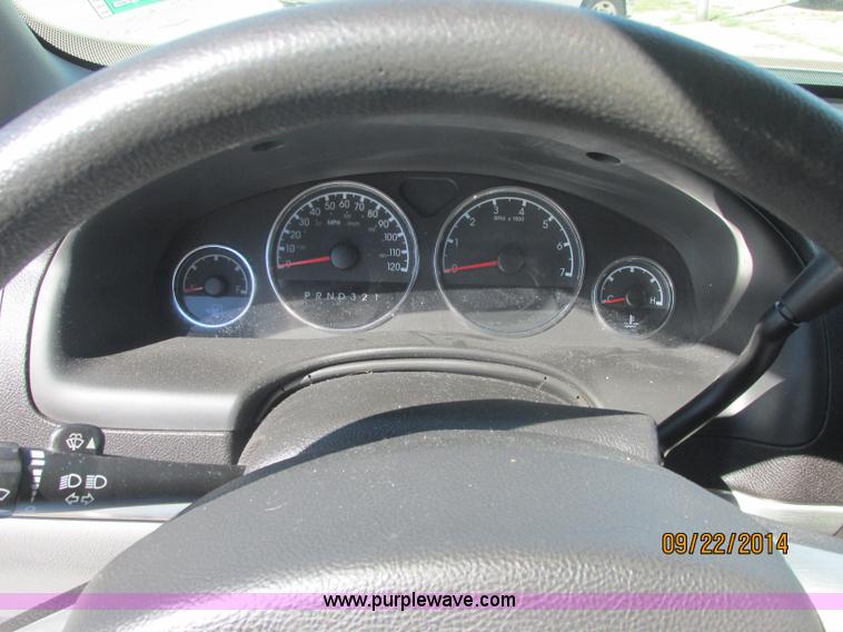 image for item J2460 2008 Chevrolet Uplander Cargo Braun van